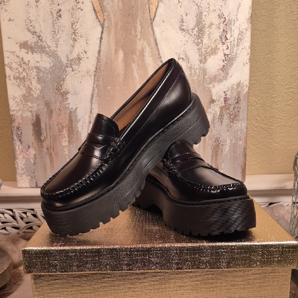 G.H. Bass & Co. Black Platform Penny Loafers